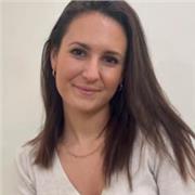 Graduada en Administración y Dirección de Empresas